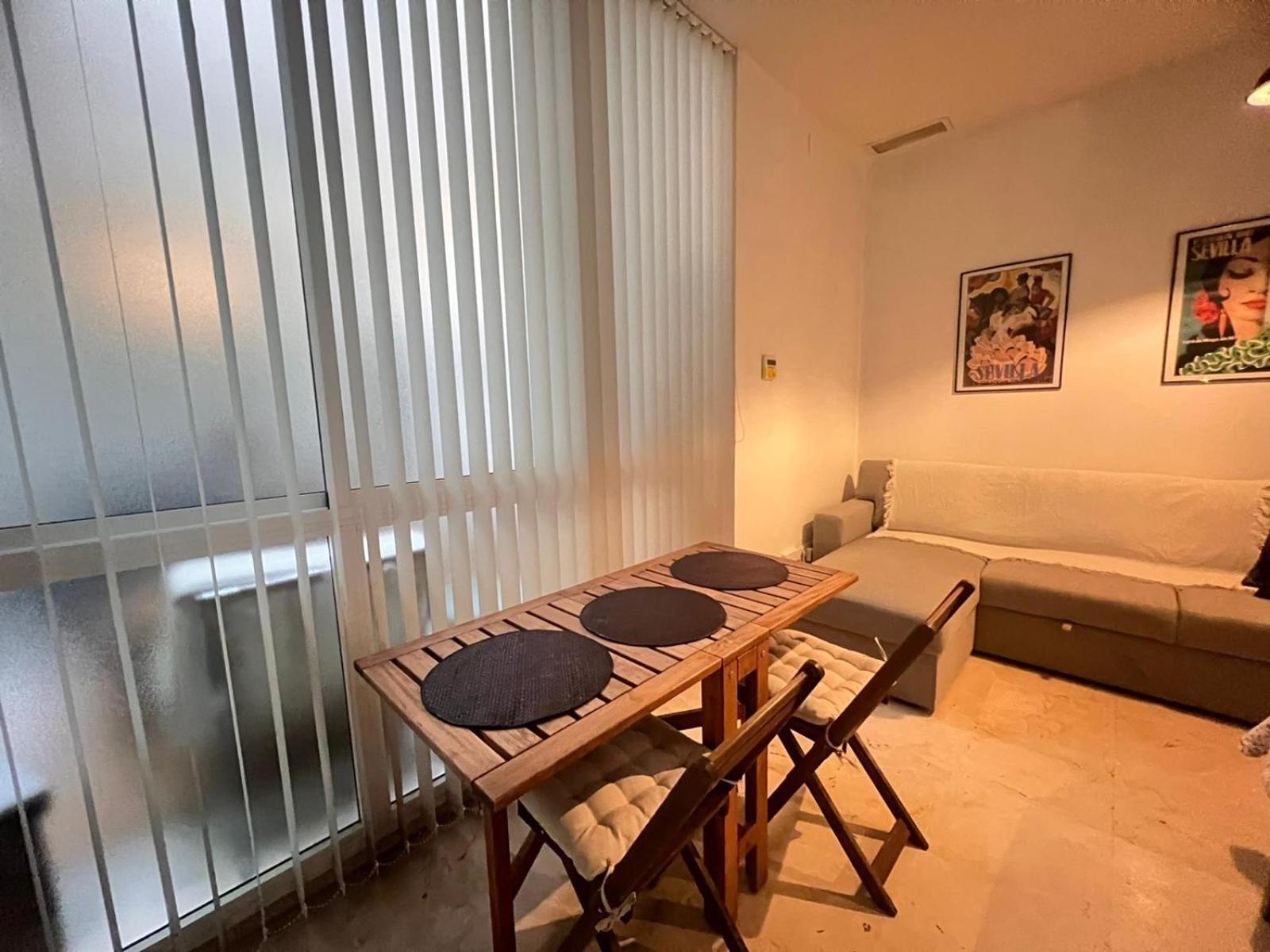 Apartamento Centro De Sevilla Bilik gambar